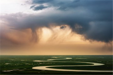 有上海高中教师资格证可以教中职吗?